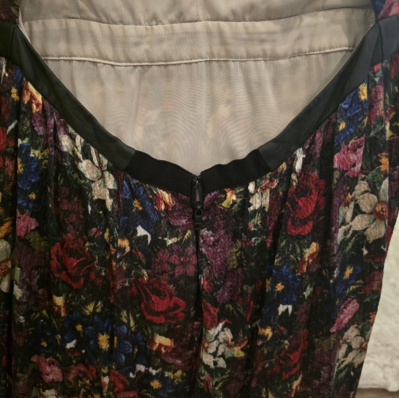 Triss maxi dress in English floral Alice+Olivia size 10 - Picture 6 of 7